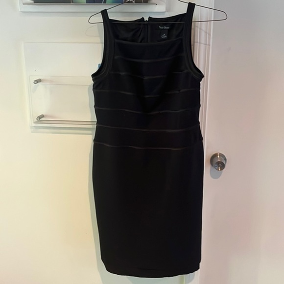 White House Black Market WHBM Dresses & Skirts - WHBM Sheath Dress Sleeveless Black Stripes Spaghetti Strap Knee Length Sz 8